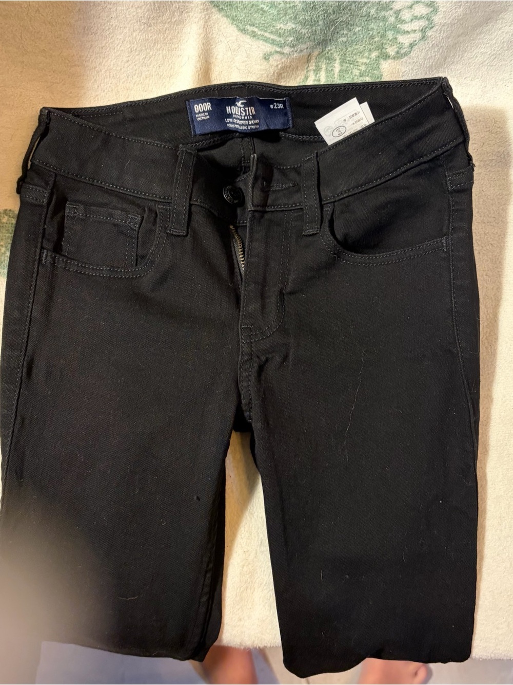 Hollister Women's Black Skinny Jeans - Low Rise Stretch